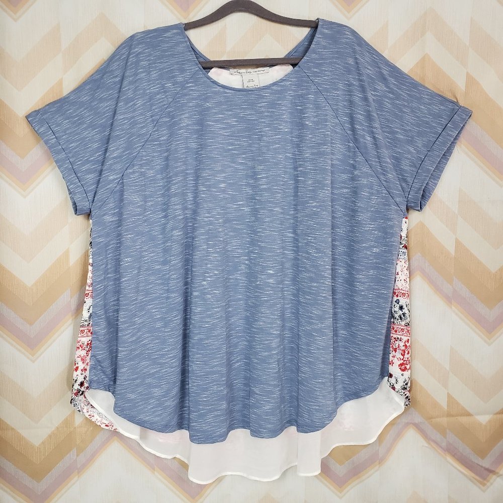 AMERICAN RAG cie Sz 3X split back floral knit top